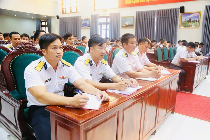 Các đại biểu tham dự hội nghị. Ảnh: Châu Hồng