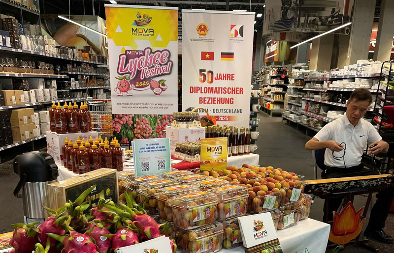 Vải thiều là sản phẩm nông sản nổi bật nhất được giới thiệu tại sự kiện. Ảnh: Thương vụ Việt Nam tại Đức