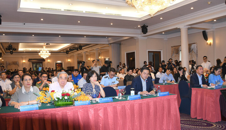 Đại biểu tham dự sự kiện. Ảnh: Minh Khuê