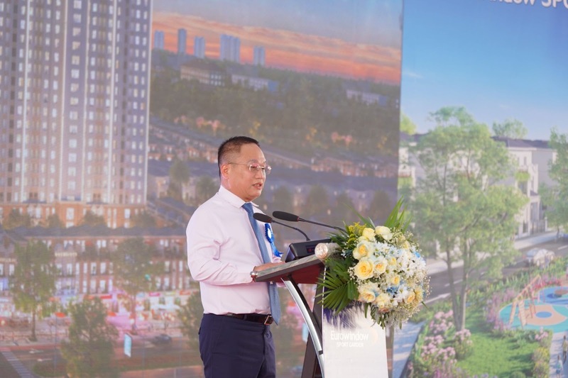 “Eurowindow Holding quay trở lại mảnh đất giàu tiềm năng này với khát vọng phát triển loạt dự án quy mô, bền vững, trong đó nổi bật là Eurowindow Sport Garden” – ông Nguyễn Cảnh Hồng - Phó Chủ tịch HĐQT Eurowindow Holding nhấn mạnh