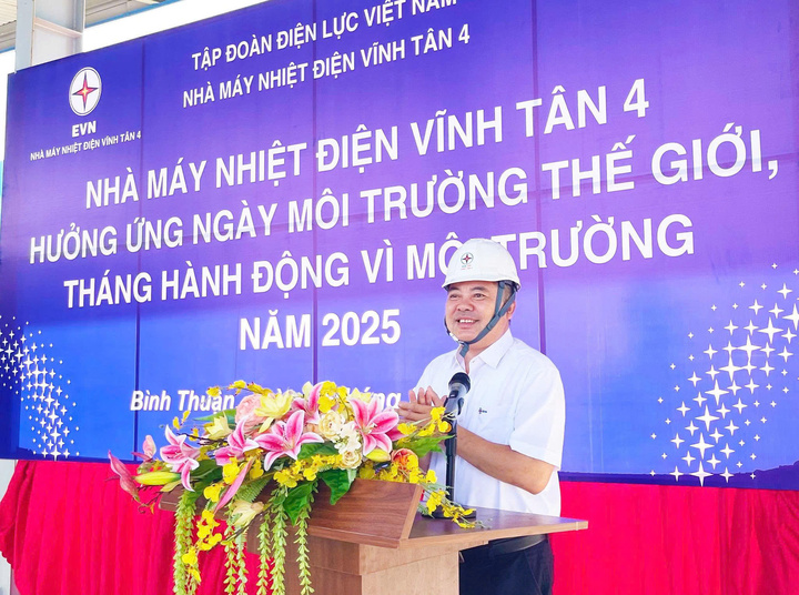 Tuổi trẻ Nhiệt điện Vĩnh Tân 4 trồng cây xanh vì môi trường - 6