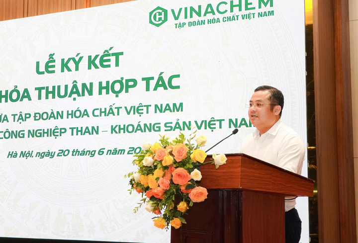 Ông Phùng Quang Hiệp - Chủ tịch HĐQT Vinachem khẳng định mối quan hệ giữa Vinachem và TKV đã có nền tảng hợp tác vững chắc. Ảnh: CTV