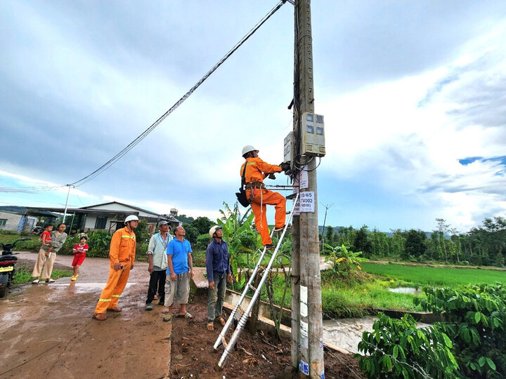 Điện nông thôn là đòn bẩy cho phát triển kinh tế, giáo dục, y tế và văn hóa