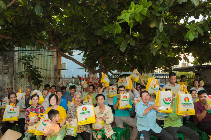 PVCFC tiên phong ứng dụng công nghệ Poli Phosphate vào sản xuất NPK, mang đến sản phẩm an toàn, hiệu quả và bền vững, được bà con nông dân tin dùng. (Ảnh: PVCFC)