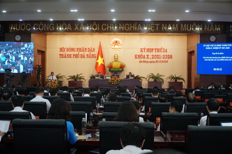 Kỳ họp thứ 24 là kỳ họp cuối của HĐND Đà Nẵng khóa X, nhiệm kỳ 2021 - 2026 trước khi hợp nhất với tỉnh Quảng Nam vào 1/7 tới đây. Ảnh: Vũ Lê