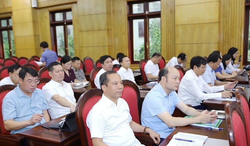 Các ủy viên Ban Chấp hành Đảng bộ tỉnh Thanh Hóa tham dự hội nghị. Ảnh: Minh Hiếu