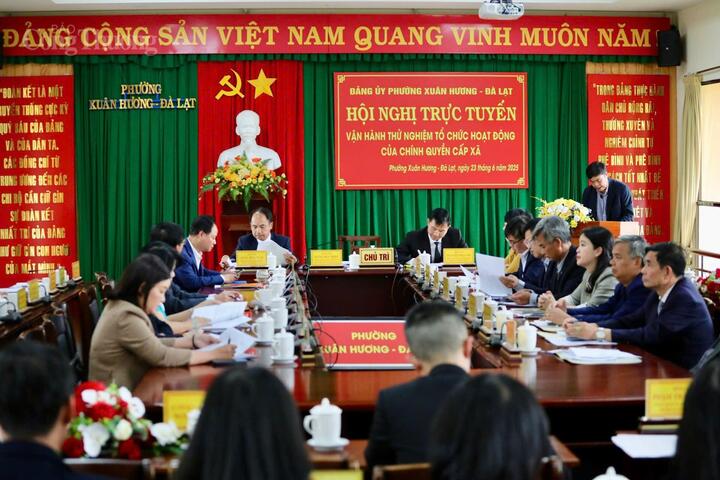 Điểm cầu phường Xuân Hương - Đà Lạt. Ảnh: Lê Sơn