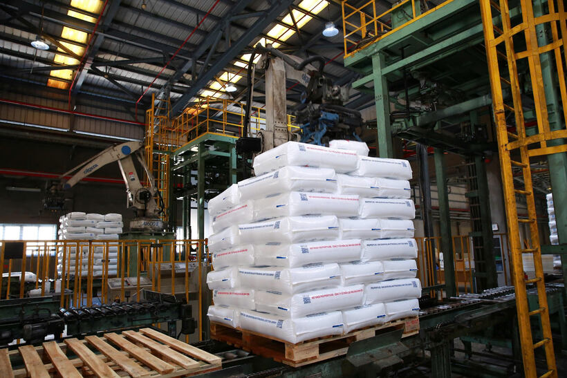 Nhiều năm qua, BSR đẩy mạnh nghiên cứu, sản xuất đa dạng các chủng loại hạt nhựa mới (Ảnh: BSR)