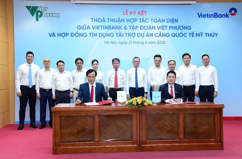 VietinBank và Tập đoàn Việt Phương ký kết hợp tác toàn diện