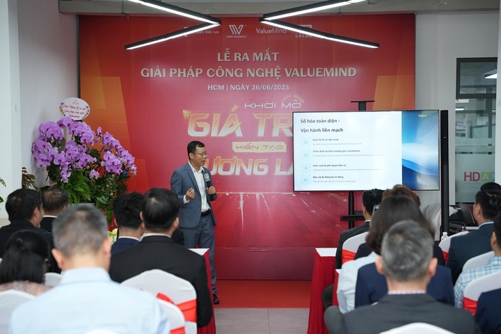 Ông Phan Văn Hưng - Giám đốc Fusion Dream chia sẻ về giải pháp công nghệ ValueMind.
