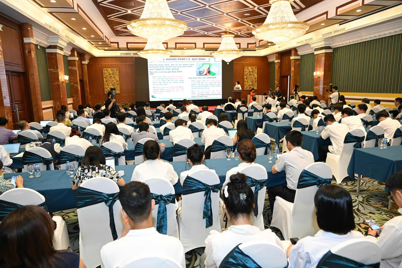 Toàn cảnh diễn đàn. Ảnh: Cấn Dũng