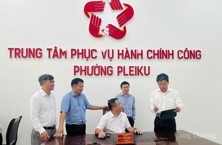 Phường Pleiku (tỉnh Gia Lai mới) vận hành thử mô hình chính quyền địa phương 2 cấp. Ảnh: Duy Tín