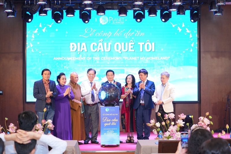 Lễ ra mắt dự án "Địa cầu quê tôi"