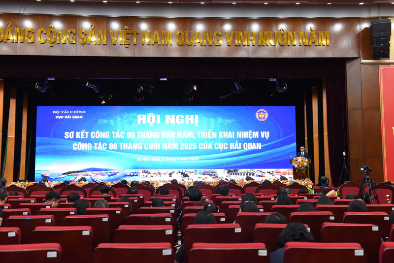 Hội nghị sơ kết công tác 6 tháng đầu năm, triển khai nhiệm vụ 6 tháng cuối năm 2025 của Cục Hải quan