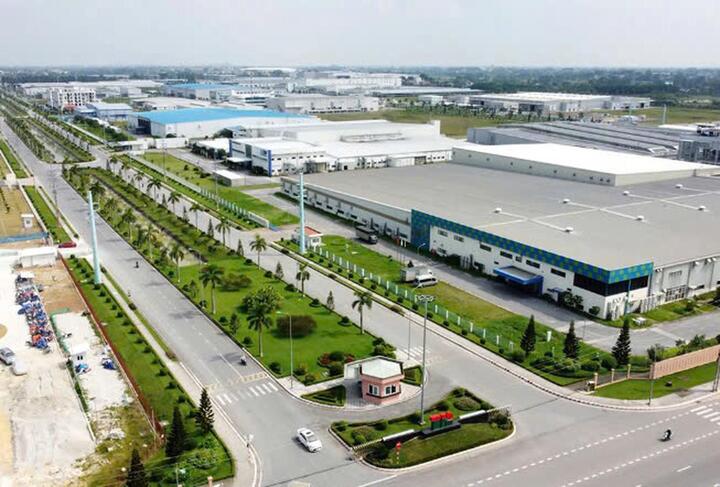 Với vị trí thuận lợi gần Thủ đô Hà Nội, sân bay quốc tế Nội Bài và cảng Hải Phòng, Vĩnh Phúc đã biến lợi thế giao thương trở thành nơi hội tụ của dòng vốn ngoại. Ảnh minh họa