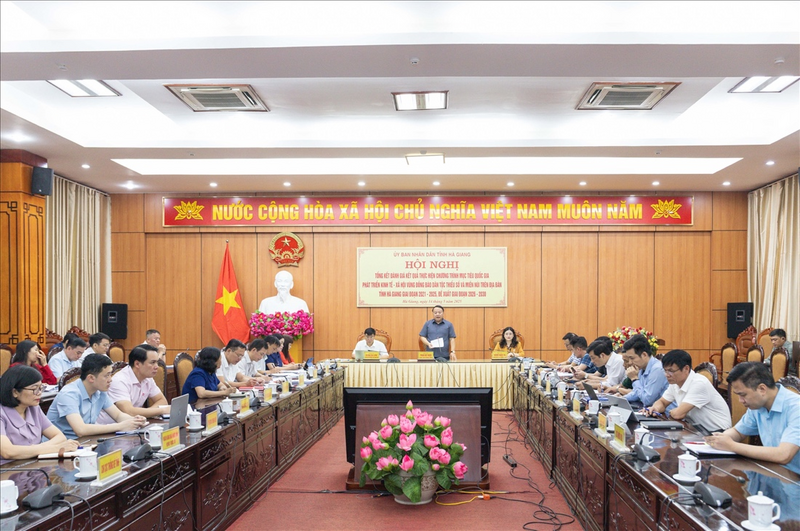 Chủ tịch UBND tỉnh Hà Giang,Phan Huy Ngọc chủ trì Hội nghị tổng kết đánh giá kết quả thực hiện Chương trình mục tiêu quốc gia phát triển kinh tế - xã hội vùng dân tộc thiểu số và miền núi giai đoạn I, từ năm 2021 - 2025