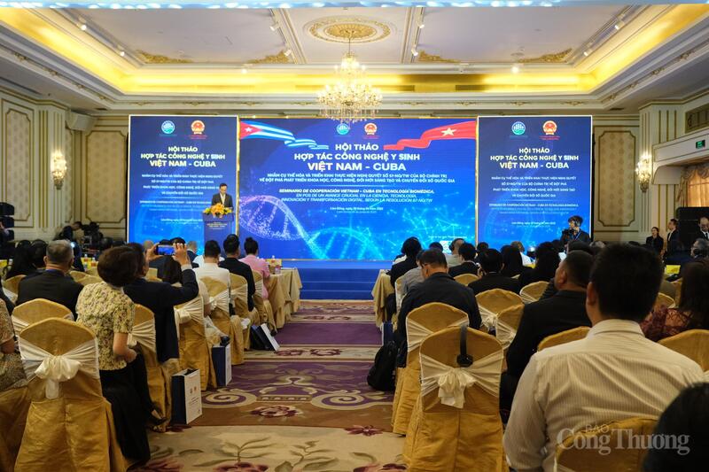 Hội thảo nhằm tăng cường kết nối, khai thác tiềm năng phát triển hợp tác giữa tỉnh Lâm Đồng và Cộng hòa Cuba trong lĩnh vực y sinh - công nghệ sinh học. Ảnh: Duy Tín
