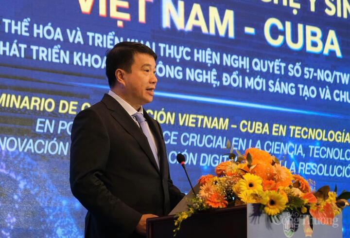 Ông Y Thanh Hà Nie Kđăm, Bí thư Tỉnh ủy Lâm Đồng phát biểu khai mạc hội thảo. Ảnh: Duy Tín