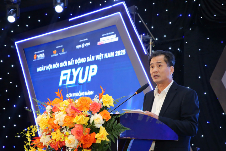 TS Nguyễn Văn Đính, Phó Chủ tịch Hiệp hội Bất động sản Việt Nam, Chủ tịch Hội Môi giới bất động sản Việt Nam (VARS)