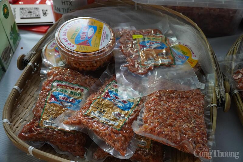 Sản phẩm tôm khô Tiến Hải