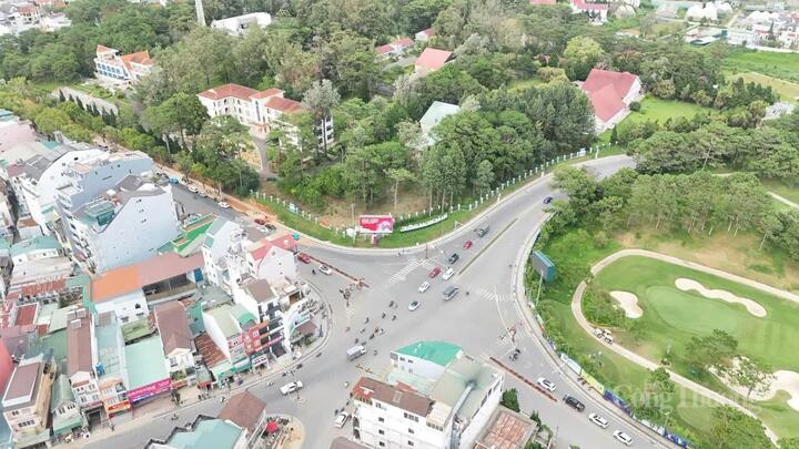 Phường 8, TP. Đà Lạt có diện tích tự nhiên 17,65 km2, dân số 30.685 người. Ảnh minh họa: Duy Tín