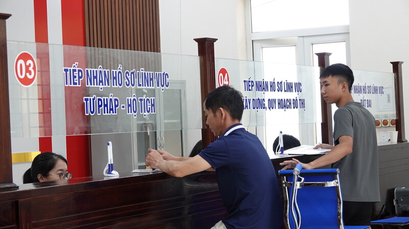 Các lĩnh vực khác như tư pháp, hộ tịch, xây dựng,... đều được vận hành trơn tru