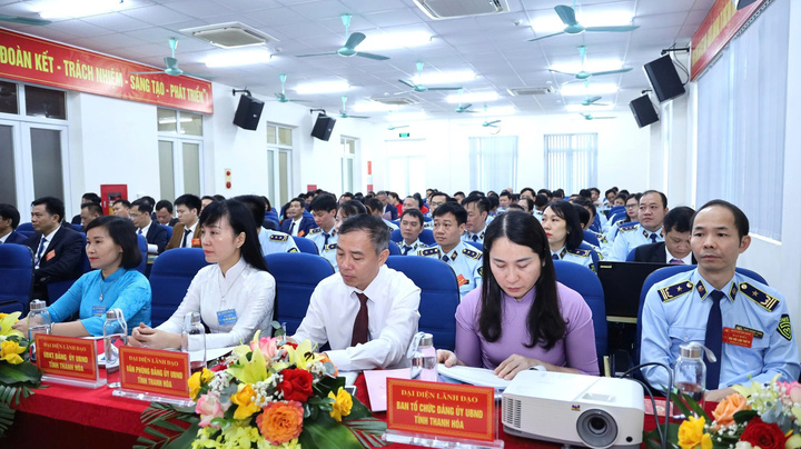 Các đại biểu tham dự đại hội