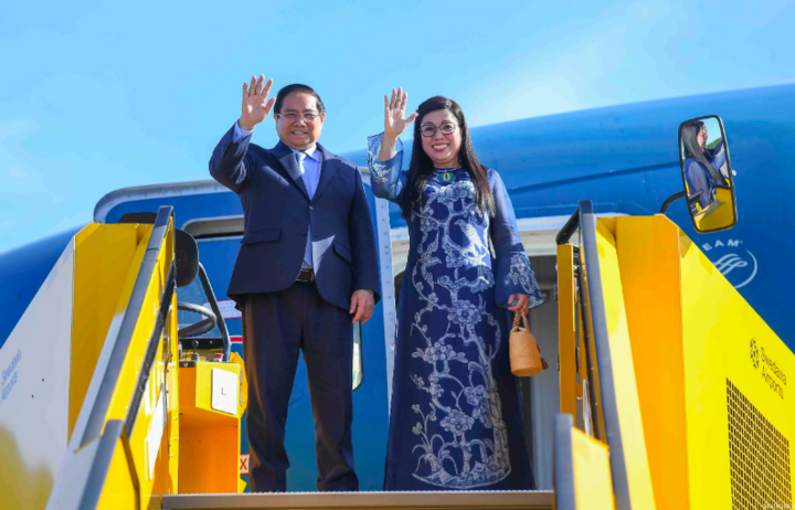 Thủ tướng Phạm Minh Chính và Phu nhân. Ảnh: Nguyễn Hồng