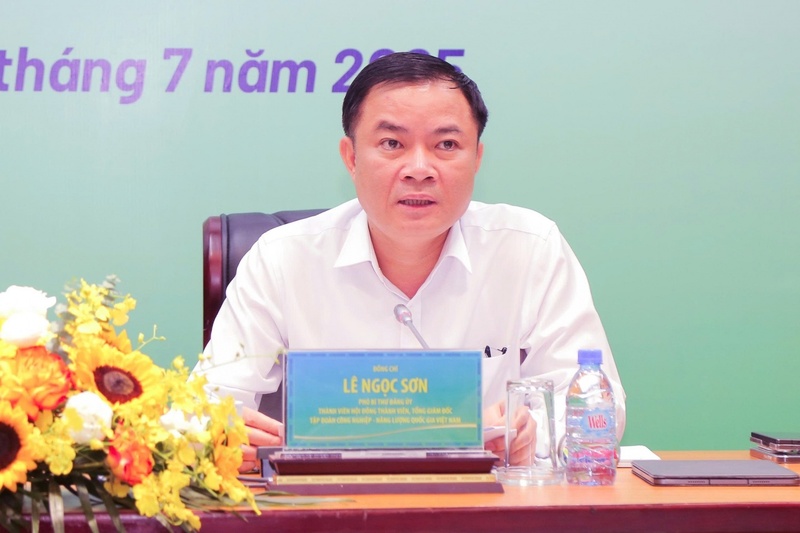 Tổng Giám đốc Petrovietnam Lê Ngọc Sơn yêu cầu các ban chuyên môn, các đơn vị tập trung cao độ hoàn thành và vượt kế hoạch các chỉ tiêu đề ra (Ảnh: Petrovietnam)