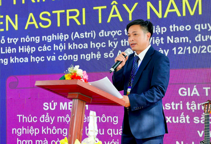 Ông Phan Văn Hài, Phó Viện trưởng Viện Astri, kiêm Giám đốc Phân Viện Astri Tây Nam bộ phát biểu
