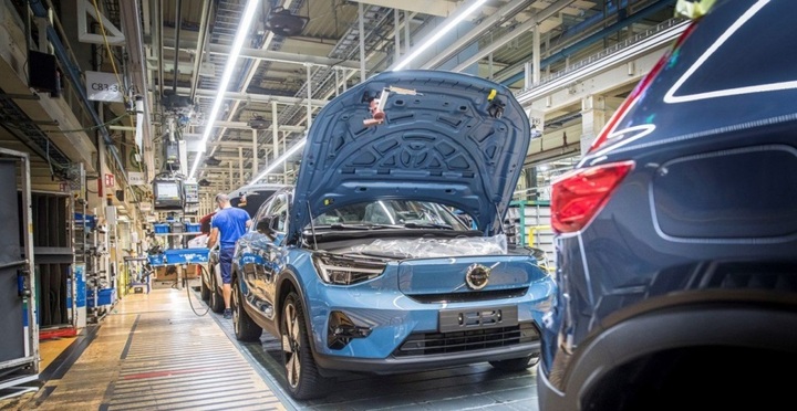 Volvo điều chỉnh lùi kế hoạch sản xuất quy mô lớn tới 2027. Ảnh: MobilMobility Portal Europe