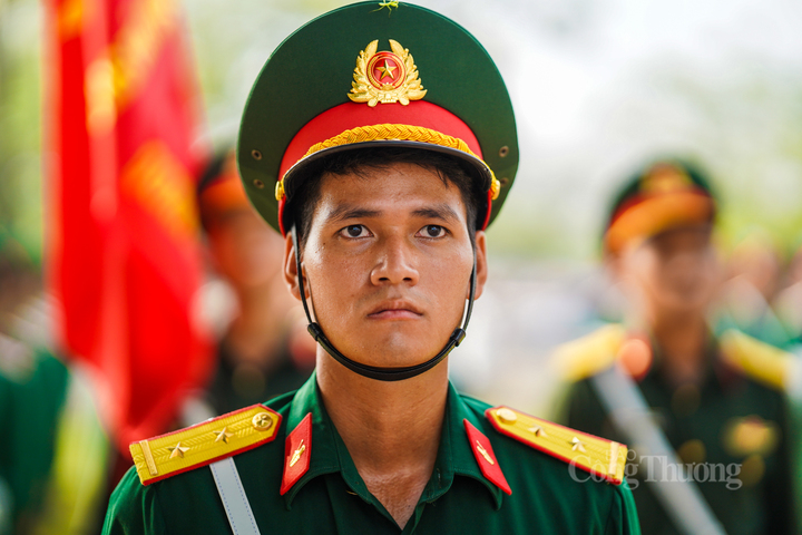 Các khối đứng tham gia hợp luyện lần 3 của Quân đội nhân dân Việt Nam