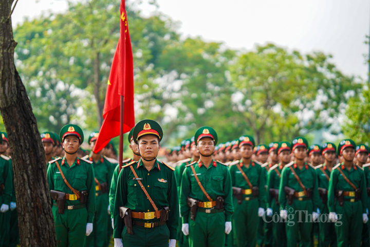 Khối đứng Quân chủng Lục quân tham gia hợp luyện