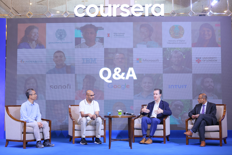Theo Coursera, hiện có hơn 800 khóa học và dự án về GenAI trên Coursera, thu hút hơn 152.000 lượt đăng ký từ Việt Nam. Ảnh: Hoàng Yến