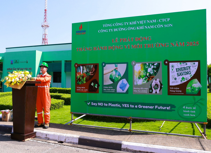 Ông Bùi Tiến Dũng, Giám đốc NCSP phát biểu tại Lễ phát động (Ảnh: PV GAS)