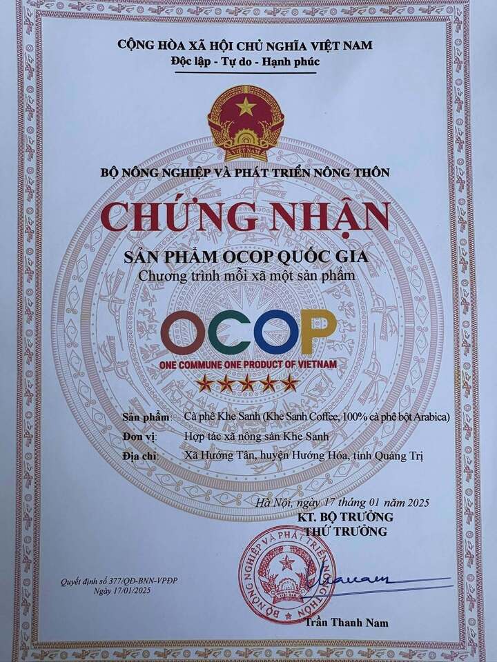 Chứng nhận sản phẩm OCOP 5 sao của cà phê Khe Sanh. Ảnh: NVCC