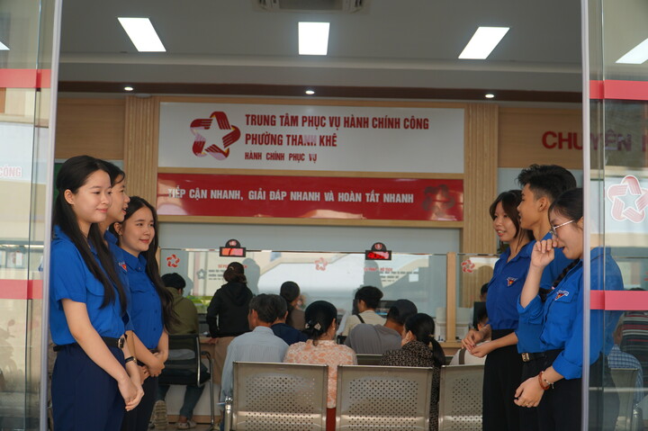 Phường Thanh Khê (thành phố Đà Nẵng) được hình thành trên cơ sở hợp nhất phường Xuân Hà, Chính Gián, Thạc Gián, Thanh Khê Đông, Thanh Khê Tây của quận Thanh Khê (trước sắp xếp). Với diện tích chỉ 7,92 km2, nhưng quy mô dân số của phường lên tới hơn 201.000 người và là một trong những khu vực sầm uất, phát triển bậc nhất thành phố Đà Nẵng. Ảnh: Vũ Lê