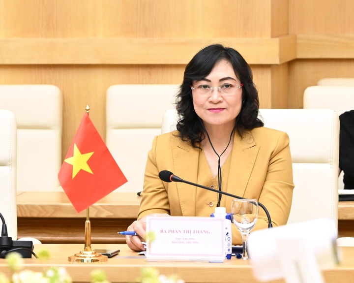 Thứ trưởng Phan Thị Thắng khẳng định Việt Nam luôn coi trọng quan hệ hợp tác với Pakistan