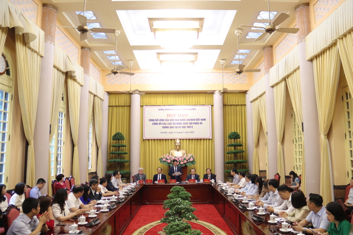 Quang cảnh buổi họp báo. Ảnh: Thanh Tuấn