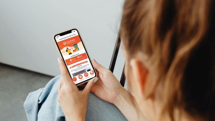 Mỗi ngày có hơn 1 tỷ hành trình mua sắm được hỗ trợ thông qua công nghệ tìm kiếm trên các nền tảng mạng xã hội. Ảnh minh họa