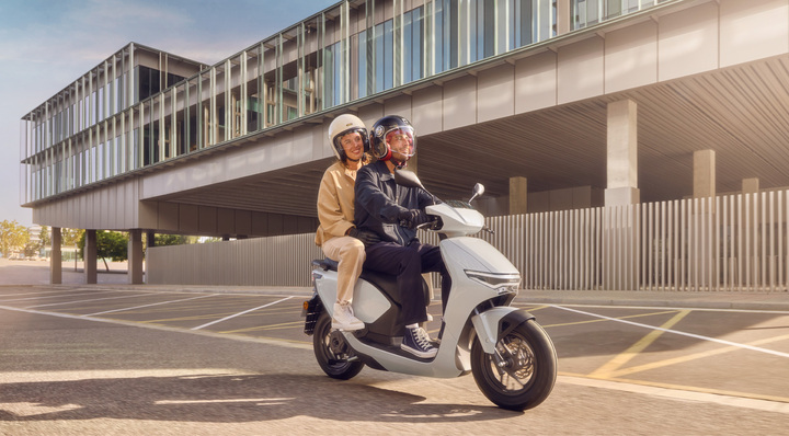 Honda CUV e: chính thức bàn giao tới khách hàng đầu tiên - 1
