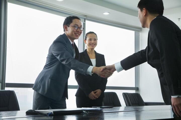 Đại lý F1 là những đơn vị sở hữu nền tảng tài chính vững chắc, đội ngũ tư vấn chuyên nghiệp, cùng năng lực triển khai bán hàng đã được kiểm chứng qua nhiều dự án quy mô lớn.