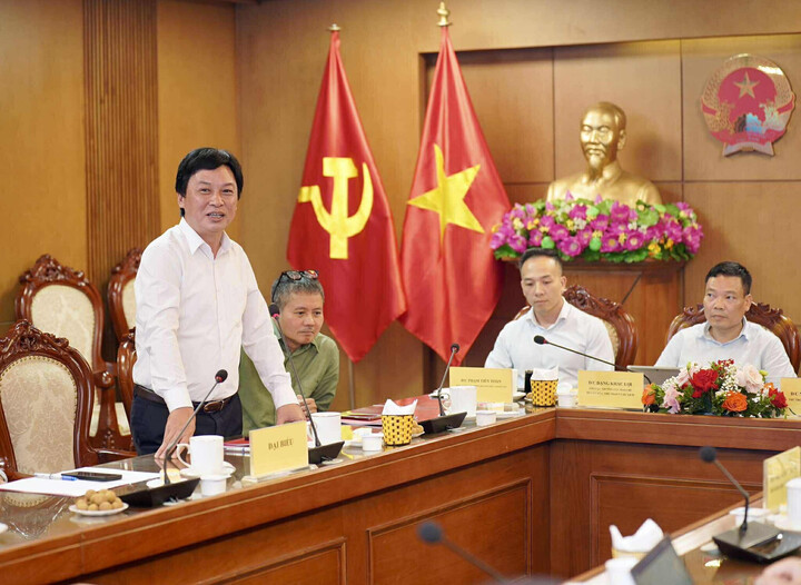 Ông Lê Thanh Kim, Phó Tổng biên tập Báo Đại biểu Nhân dân, đại diện Hội đồng Giám khảo phát biểu
