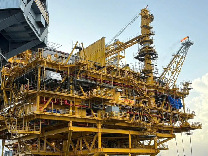 Giàn trung tâm CPP-KNT (Ảnh: Petrovietnam)