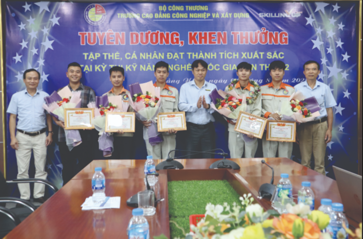 Trong quá trình đổi mới đào tạo nghề, nhà trường đã triển khai nhiều mô hình đào tạo mang tính đột phá, tập trung vào việc đáp ứng nhu cầu thực tế của doanh nghiệp và hội nhập quốc tế