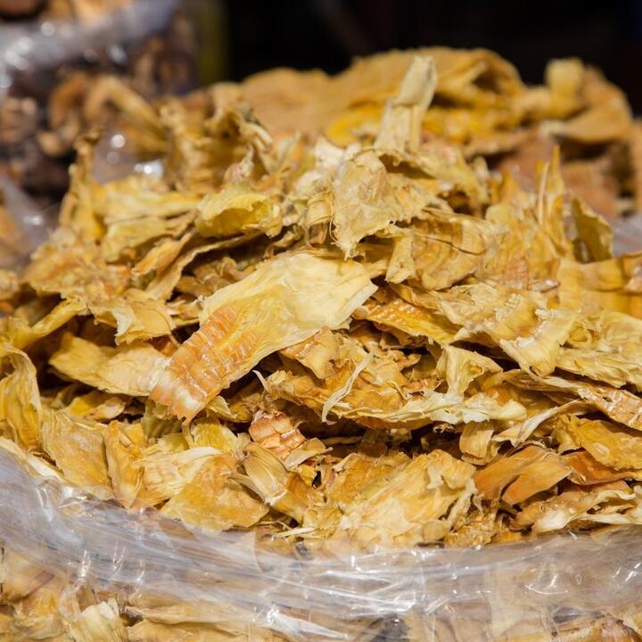 Măng khô mang lại giá trị cao cho người dân