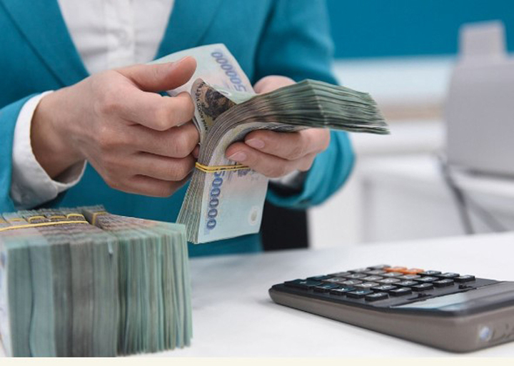 Nợ thuế hơn 1,6 tỷ đồng, Công ty TNHH Hoài Ân bị Thuế tỉnh Đắk Lắk cưỡng chế thuế bằng biện pháp trích tiền từ tài khoản. Ảnh minh họa