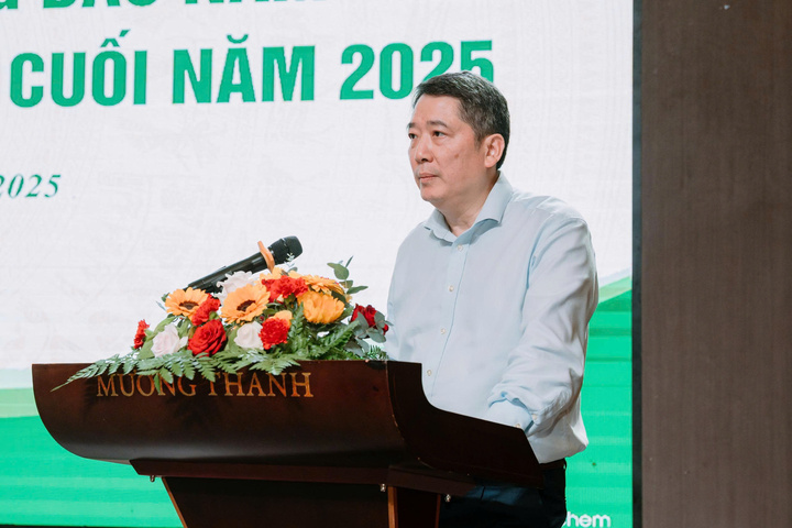 Thứ trưởng Bộ Tài chính Cao Anh Tuấn đề nghị Vinachem đổi mới công nghệ, siết chặt kỷ luật tài chính nhằm hướng tới phát triển bền vững.