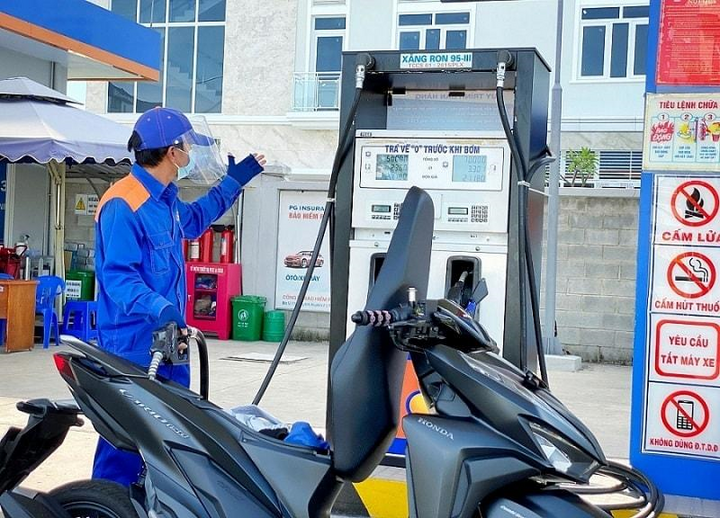 Giá xăng dầu trong nước hôm nay ngày 21/7/2025. Ảnh minh hoạ