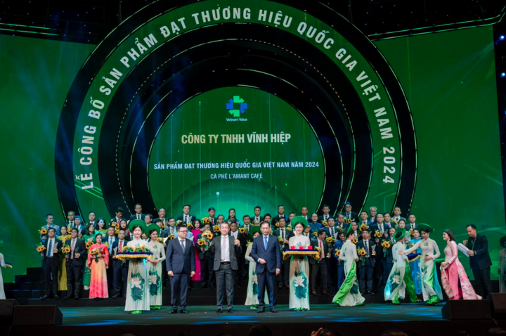 L'amant Café đạt danh hiệu Thương hiệu Quốc gia Vietnam Value 2024